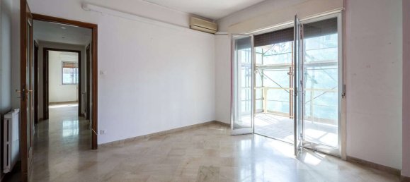 3 Schlafzimmer Wohnung in Palermo, Italy, Nr. 287471 21
