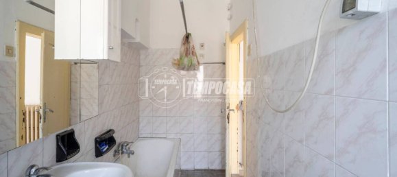 2 Schlafzimmer Wohnung in Macerata, Italy, Nr. 310295 18