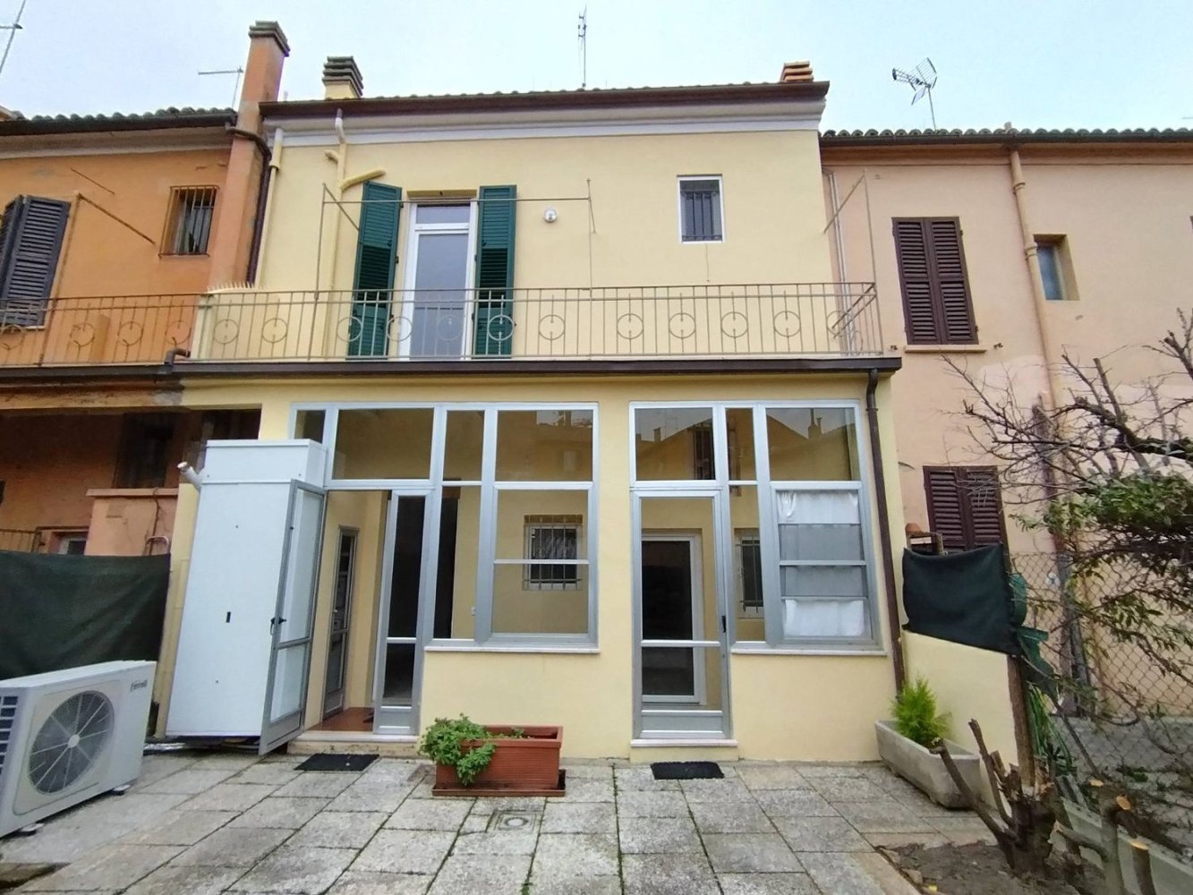 3 Schlafzimmer Haus in Pesaro, Italy, Nr. 329954