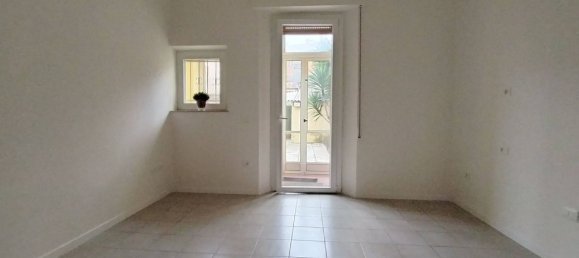 3 Schlafzimmer Haus in Pesaro, Italy, Nr. 329954 4