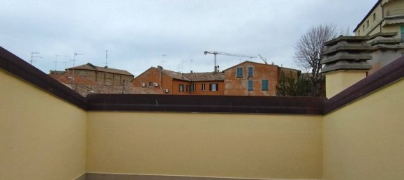 3 Schlafzimmer Haus in Pesaro, Italy, Nr. 329954 14