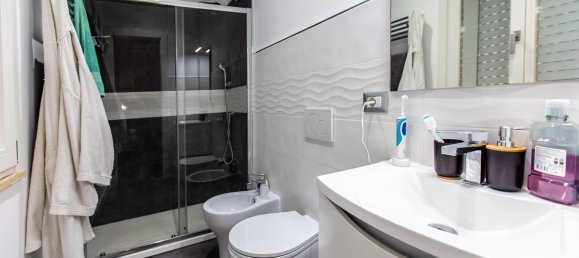 2-Zimmer Doppelhaus in Rome, Italy, Nr. 208542 12