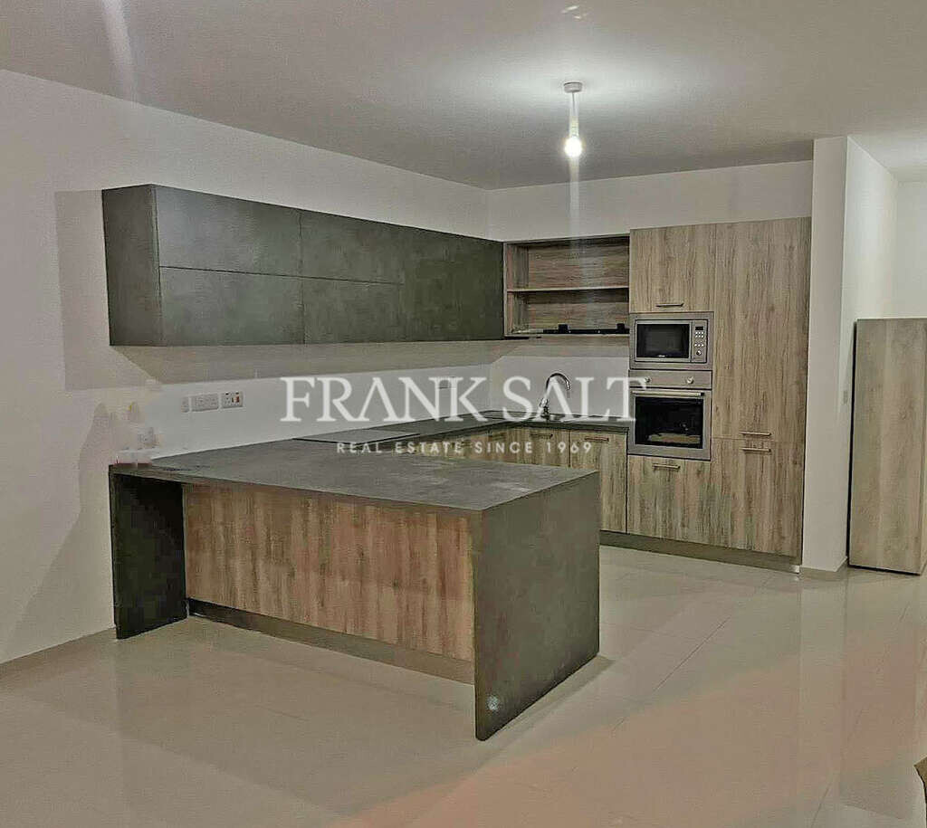 Duplex independente T3 em Mgarr, Malta N.º 7417