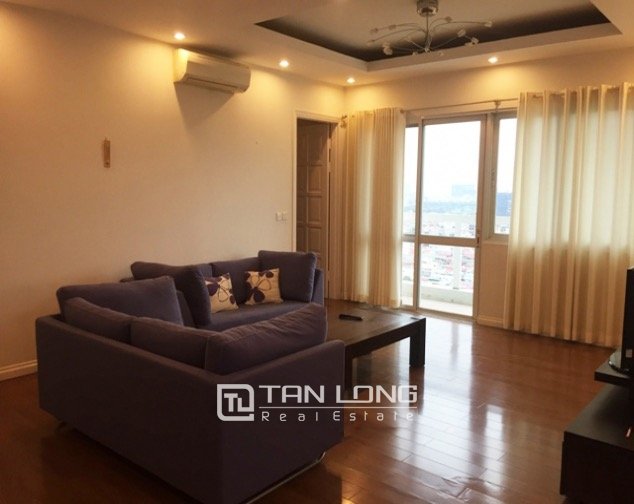 Квартира с 3 спальнями в Тэйхо, Вьетнам № 1360