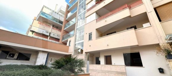 Apartamento de 2 divisões em Barletta, Italy N.º 20519 8