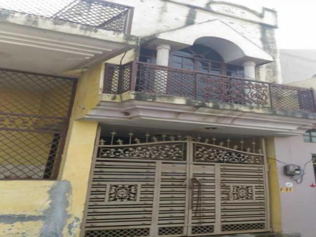 3 bedrooms House in Ghaziabad, India No. 51243