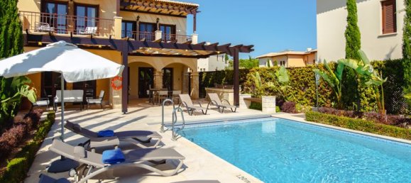 3 bedrooms Villa in Paphos, Cyprus No. 9530 5