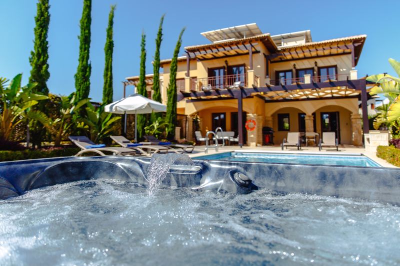 3 bedrooms Villa in Paphos, Cyprus No. 9530