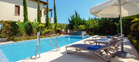3 bedrooms Villa in Paphos, Cyprus No. 9530 20