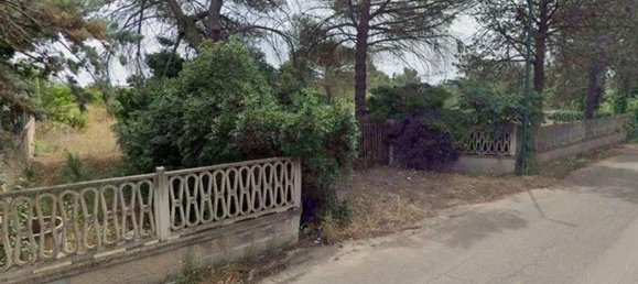  قطعة أرض في Galatina, Italy رقم 320209 2