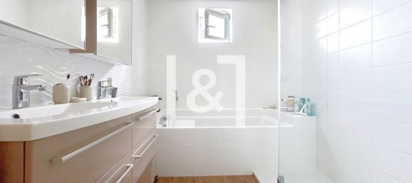 5 bedrooms House in Franqueville-Saint-Pierre, France No. 353621 8