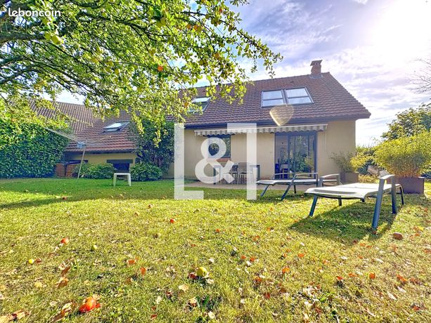 5 bedrooms House in Franqueville-Saint-Pierre, France No. 353621