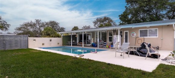 3 bedrooms Villa for sale in Miami, Miami-Dade, Florida, USA № 614299 23