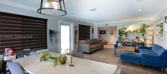 3 bedrooms Villa for sale in Miami, Miami-Dade, Florida, USA № 614299 5