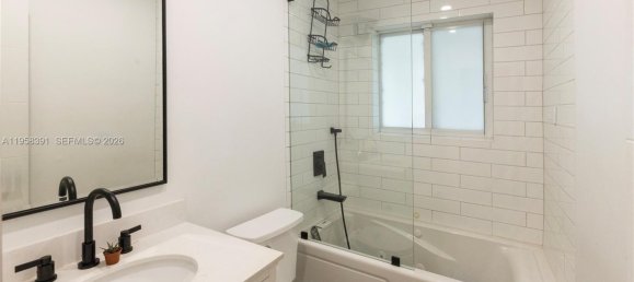 3 bedrooms Villa for sale in Miami, Miami-Dade, Florida, USA № 614299 19