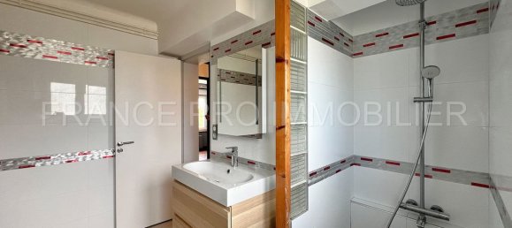 3 bedrooms Apartment in Manche, France No. 357214 7