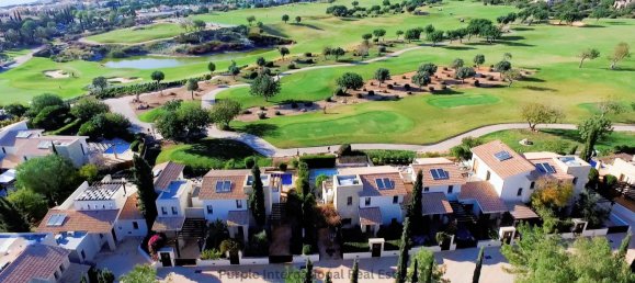 3 bedrooms Villa in Aphrodite Hills, Cyprus No. 21719 5