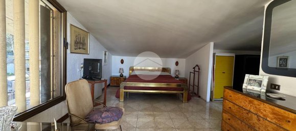 1 bedroom Apartment in Rome, Italy No. 200096 7