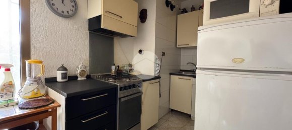 1 bedroom Apartment in Rome, Italy No. 200096 2