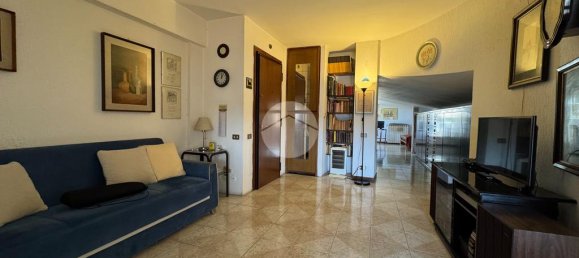 1 bedroom Apartment in Rome, Italy No. 200096 6