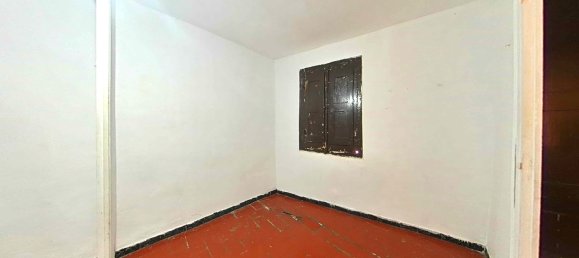 2 bedrooms Apartment in Berga, Spain No. 70135 2