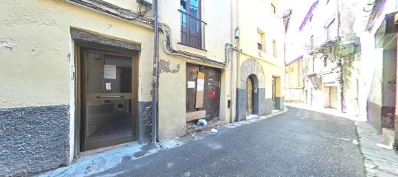 2 bedrooms Apartment in Berga, Spain No. 70135 30