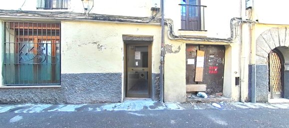 2 bedrooms Apartment in Berga, Spain No. 70135 32