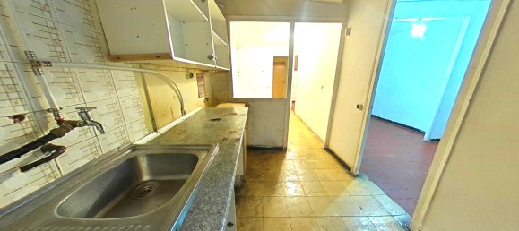 2 bedrooms Apartment in Berga, Spain No. 70135 3