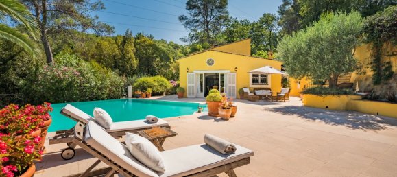 5 bedrooms Villa in Mougins, France No. 1716 2