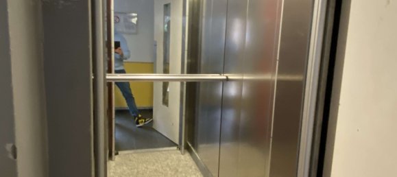 Квартира с 3 комнатами в Шёнеберг, Германия № 355611 3