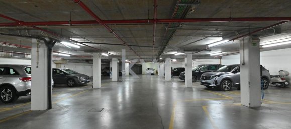 3 bedrooms Duplex in Lisbon, Portugal No. 131386 25