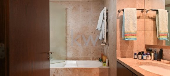 3 bedrooms Duplex in Lisbon, Portugal No. 131386 13