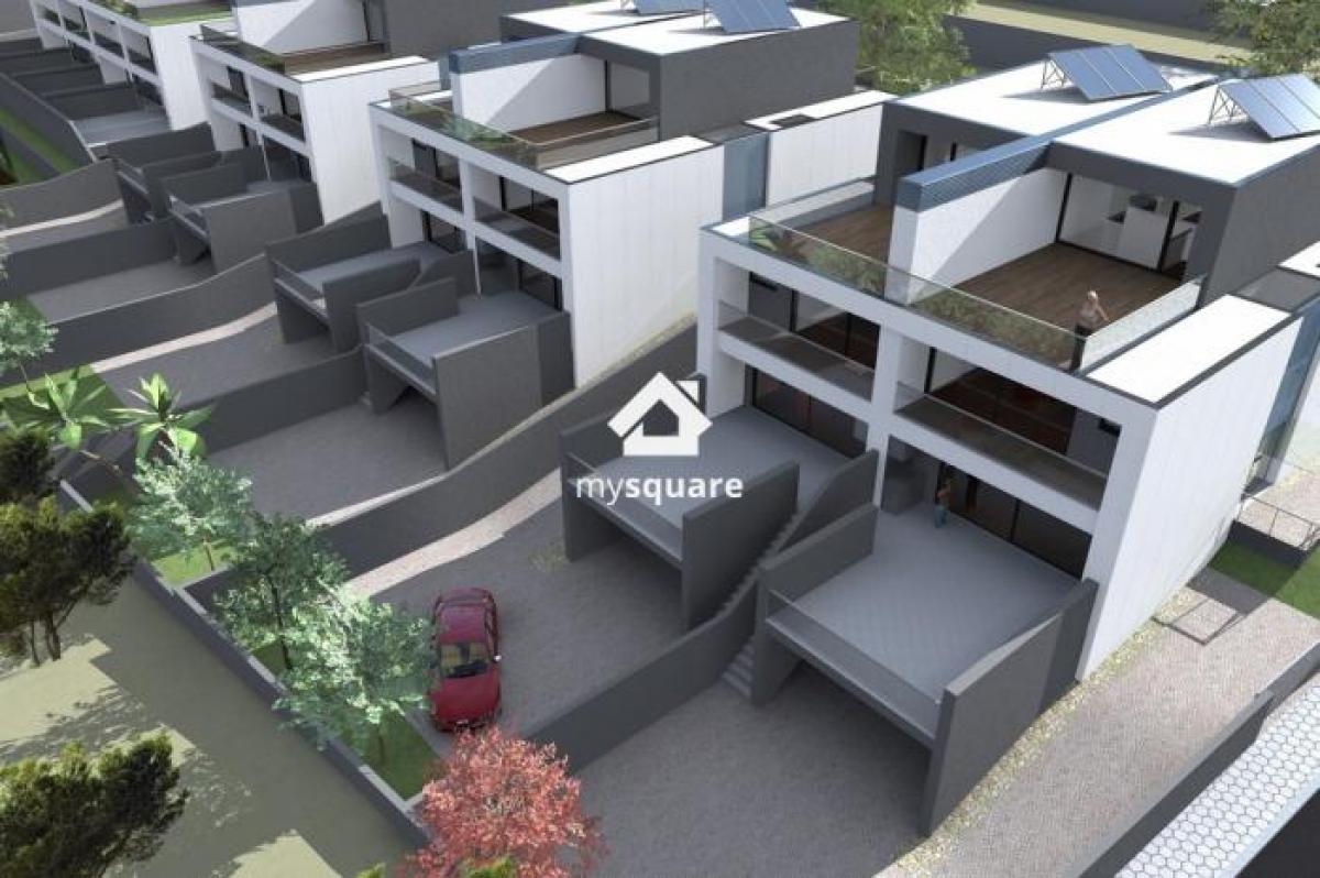 4 chambres Maison à Vila Nova de Gaia, Portugal No. 2456