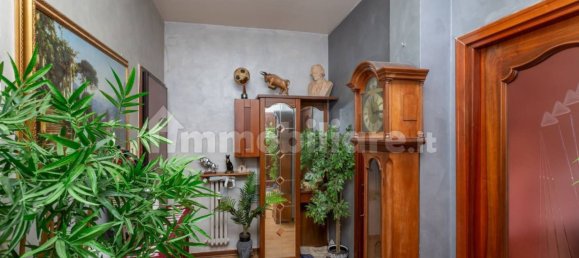 1 Schlafzimmer Wohnung in Turin, Italy, Nr. 272802 11
