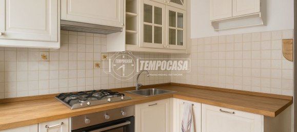 5 rooms House in Massa, Italy No. 271264 9