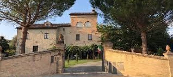 16-Zimmer Haus in Città di Castello, Italy, Nr. 19743 28