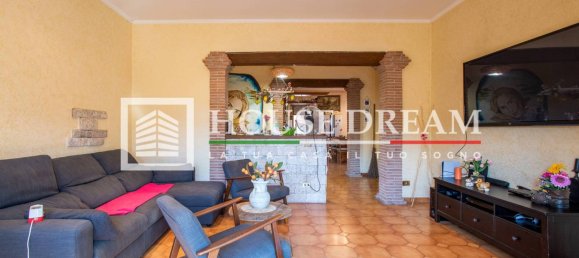 3 bedrooms Apartment in Rome, Italy No. 325967 16