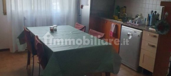 3 bedrooms Apartment in Cavarzere, Italy No. 280973 3