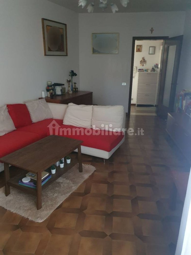 3 bedrooms Apartment in Cavarzere, Italy No. 280973