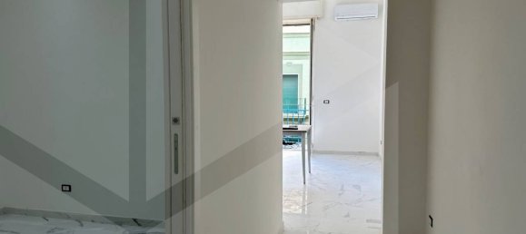 2-Zimmer Wohnung in Bari, Italy, Nr. 23272 38