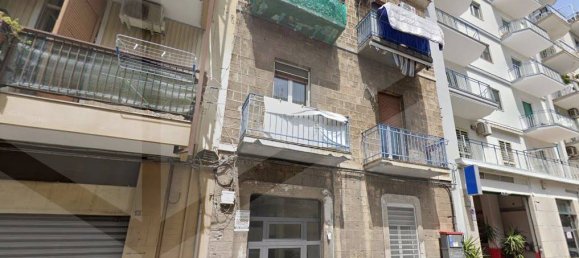 2-Zimmer Wohnung in Bari, Italy, Nr. 23272 2