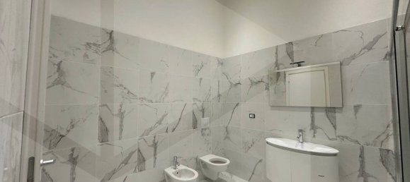 2-Zimmer Wohnung in Bari, Italy, Nr. 23272 15