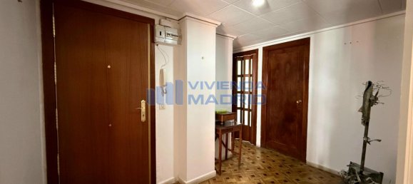 Apartamento de 3 dormitorios en Madrid, Spain No. 140193 48