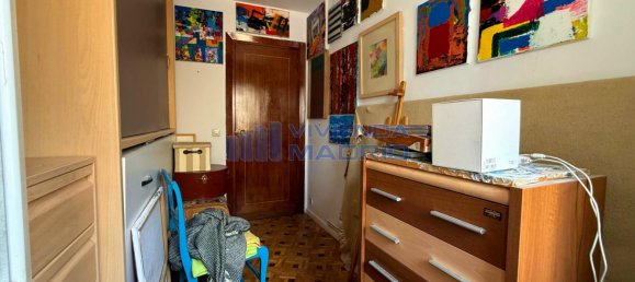 Apartamento de 3 dormitorios en Madrid, Spain No. 140193 28