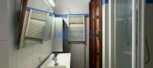 Apartamento de 3 dormitorios en Madrid, Spain No. 140193 23