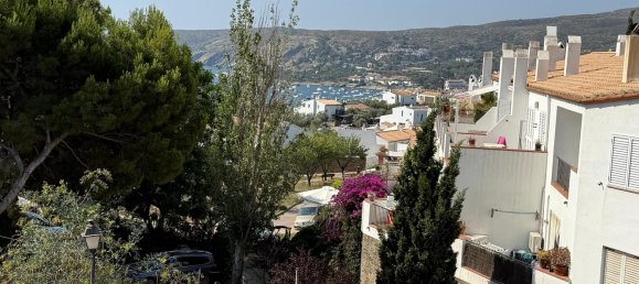 2 bedrooms Apartment in Cadaques, Spain No. 178913 2