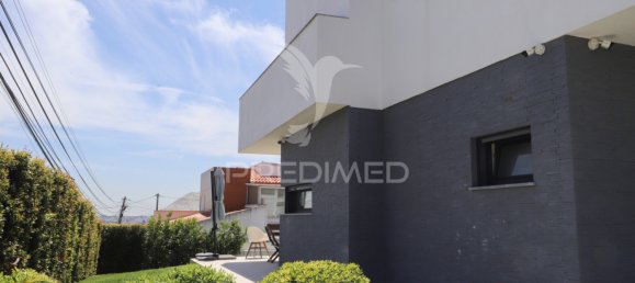 Дом с 4 спальнями в Одивелаш, Португалия № 133508 24