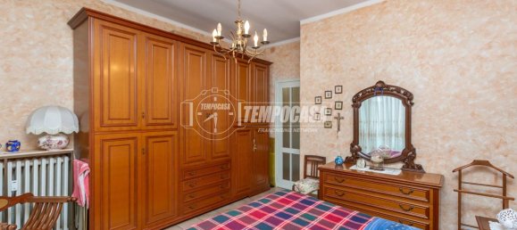 3 rooms Apartment in Villastellone, Italy No. 33596 9