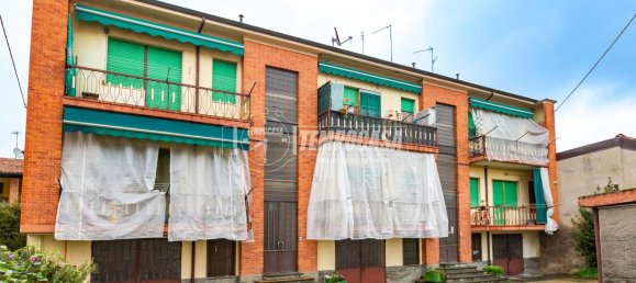 3 rooms Apartment in Villastellone, Italy No. 33596 23