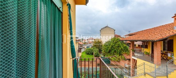 3 rooms Apartment in Villastellone, Italy No. 33596 11